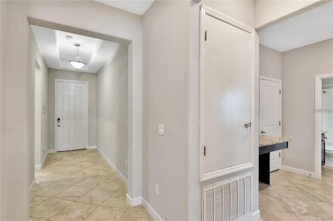 Building Photo - 11723 Winterset Cove Dr