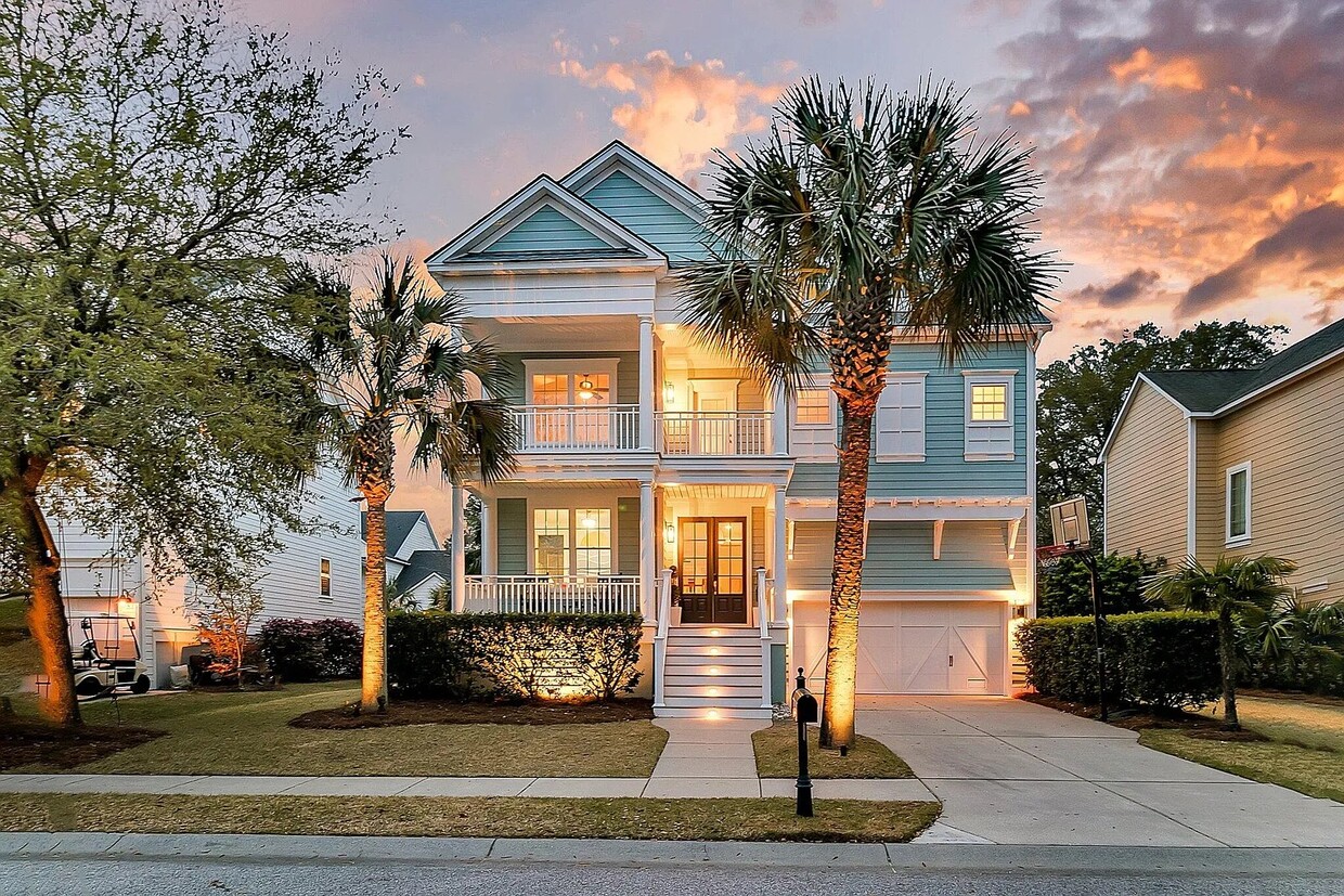 Foto principal - 4108 Whiting St
