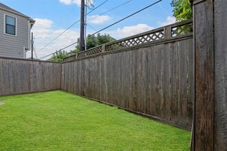 Building Photo - 1606 Westside Gardens Ln