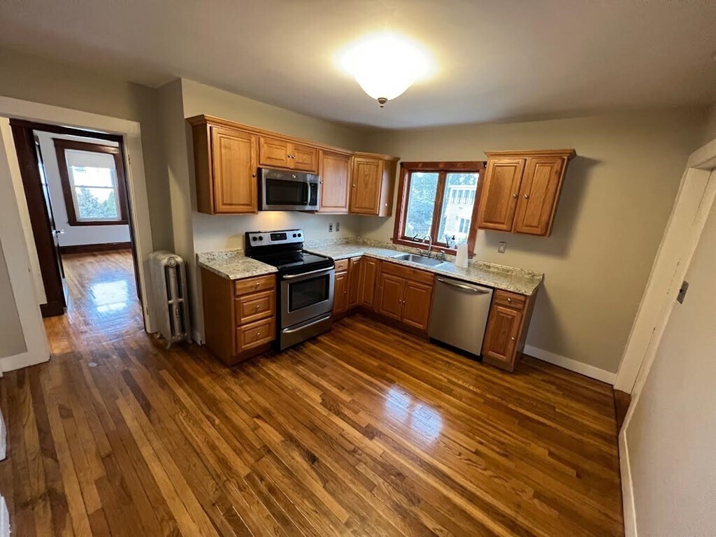 22 Lyman Ter Unit 2, Waltham, MA 02452 Condo for Rent in Waltham, MA
