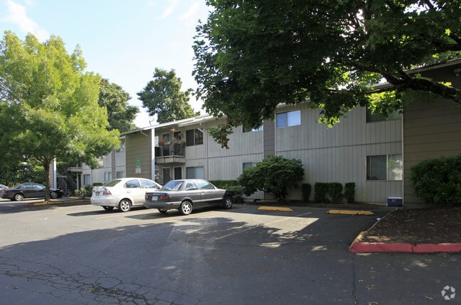 Building Photo - PineWood Commons
