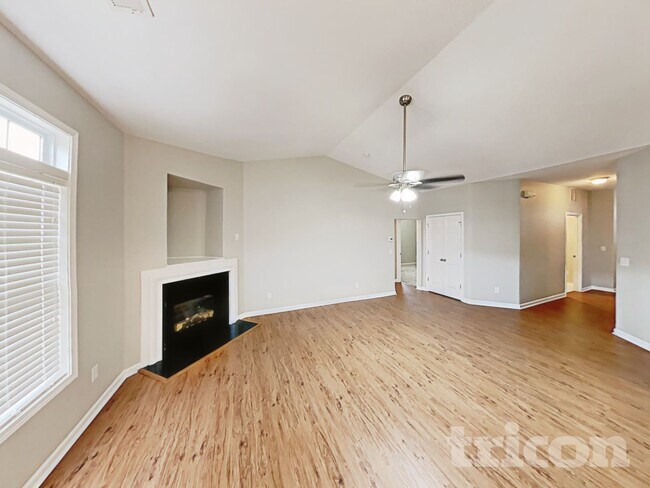 Building Photo - 401 Tortoise Ln