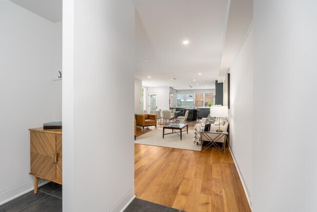 Foto del edificio - 103 17th St SE