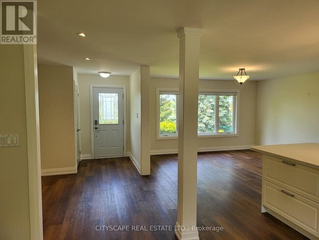 Building Photo - 1605 Bowmanville Ave