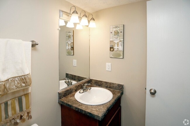 Interior Photo - English Village