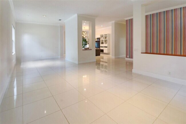 Foto del edificio - 1600 Blue Jay Cir