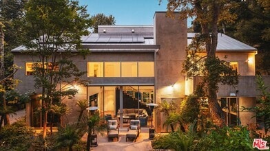 Building Photo - 1500 Rustic Ln