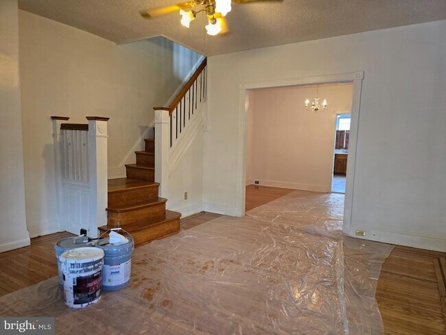 Foto del edificio - 4835 N Lawrence St