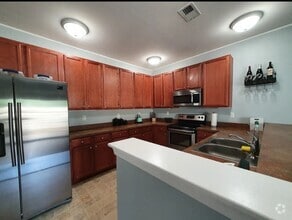 Building Photo - 1509 Pucknall Dr