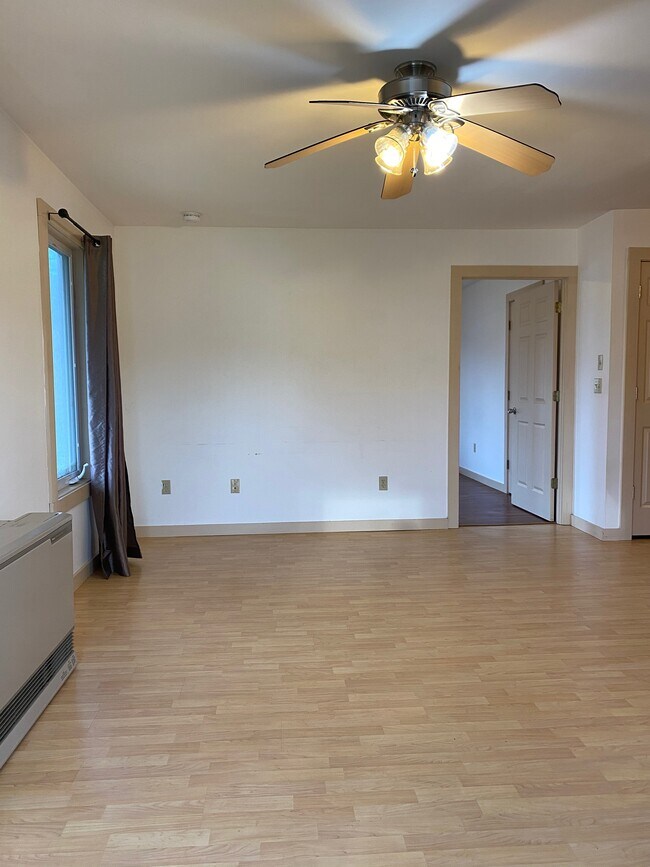 12 Parsonage Rd, Starksboro, VT 05487 Townhome Rentals in Starksboro