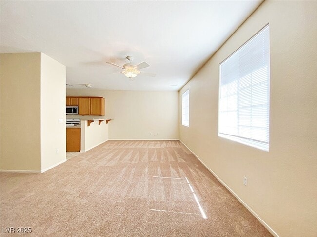 Foto del edificio - 4074 Sparrow Rock St