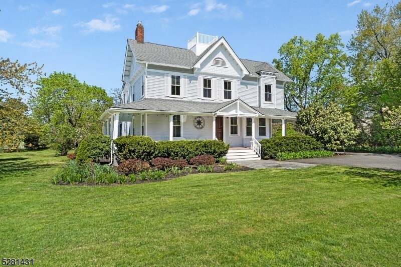 Primary Photo - 32 Trent Pl
