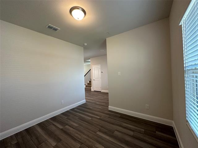 Building Photo - 123 Monarch Wy