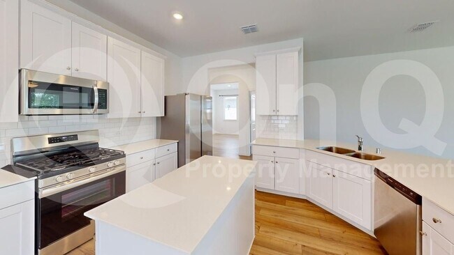 Foto del edificio - 936 Longleaf Ln
