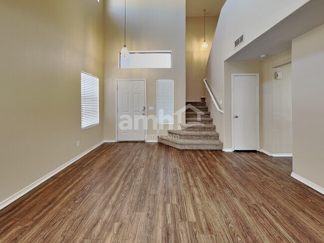 Foto del edificio - 7926 N 54th Dr