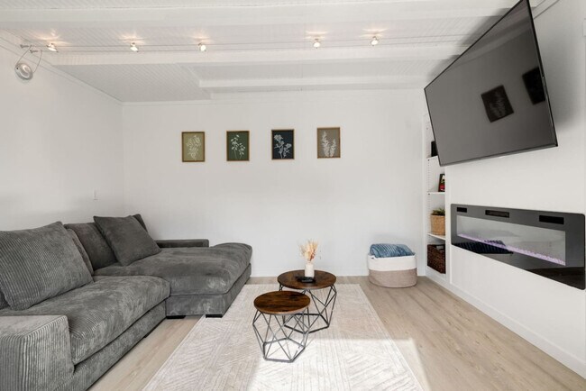 Foto del edificio - 3413 N 8th St