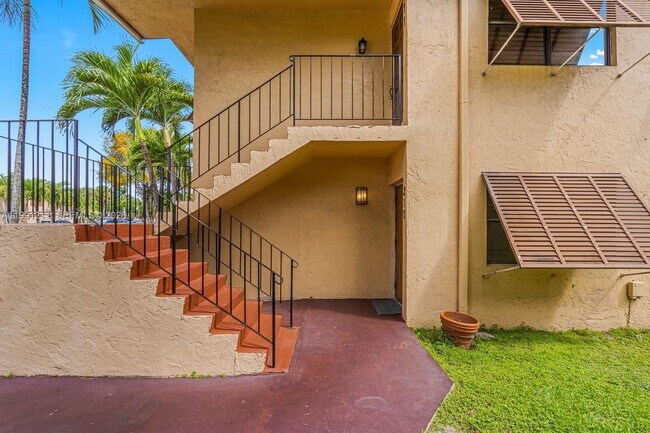 Foto del edificio - 6854 NW 173rd Dr