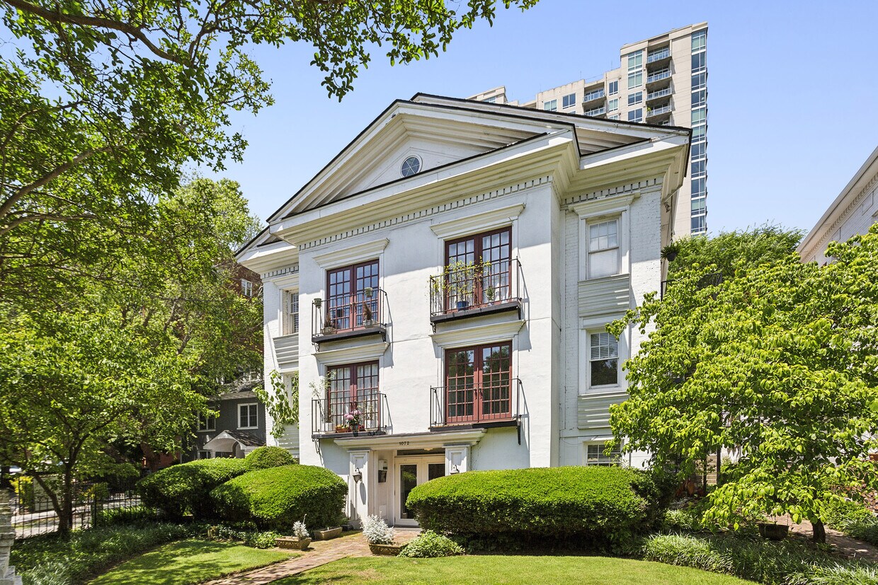 Foto principal - 1072 Piedmont Ave NE