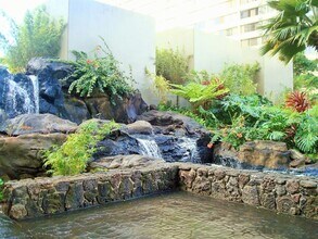 Building Photo - 1255 Nuuanu Ave
