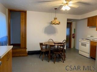 Building Photo - 139 Strayer St
