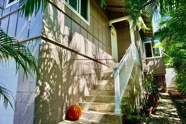 Building Photo - 736 Hawaii St