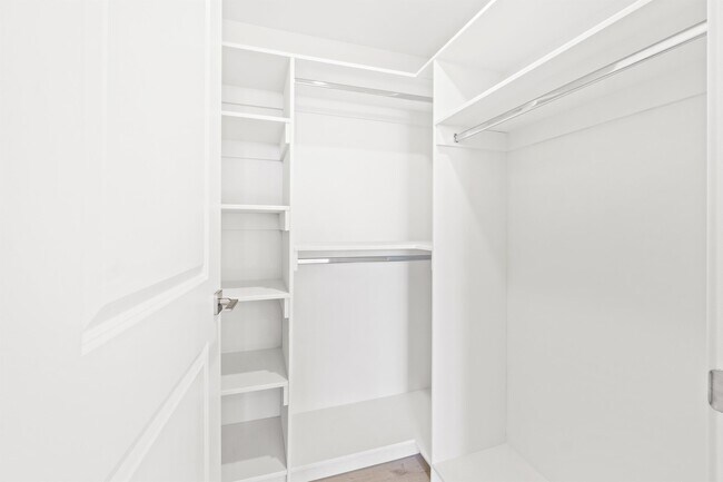 Building Photo - 15309 W Cabrito Rd