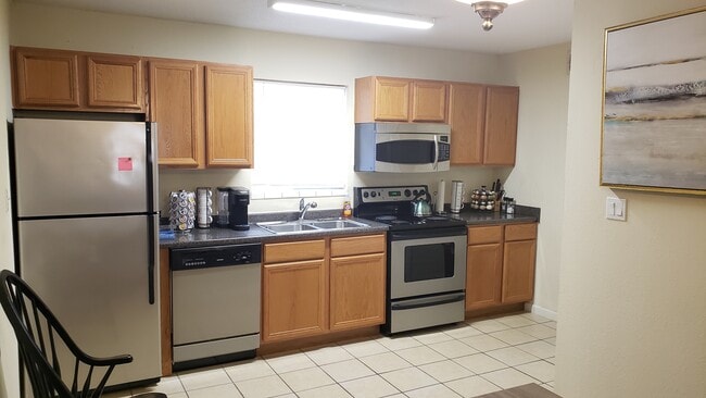 Foto del edificio - 507 NW 39th Rd