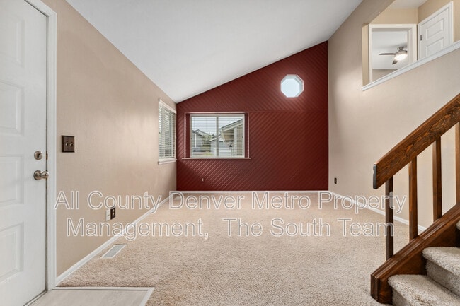 Building Photo - 483 E Arden Cir
