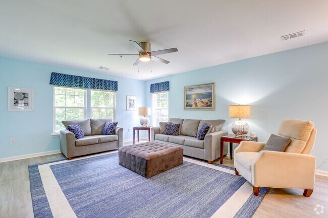 Building Photo - 1278 River Oaks Dr