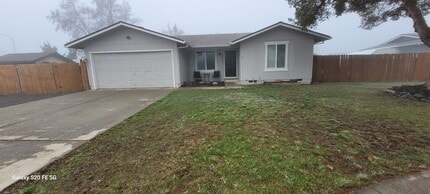 Building Photo - 2731 Jim Cir