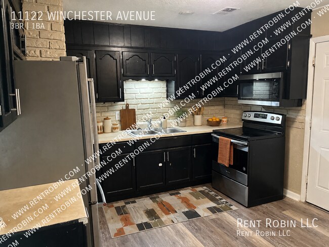Foto del edificio - 11122 Winchester Ave