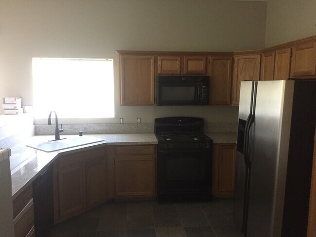 Foto del edificio - Beautiful Home on Green Belt in Palo Verde...