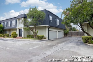 Foto principal - 7834 Broadway St