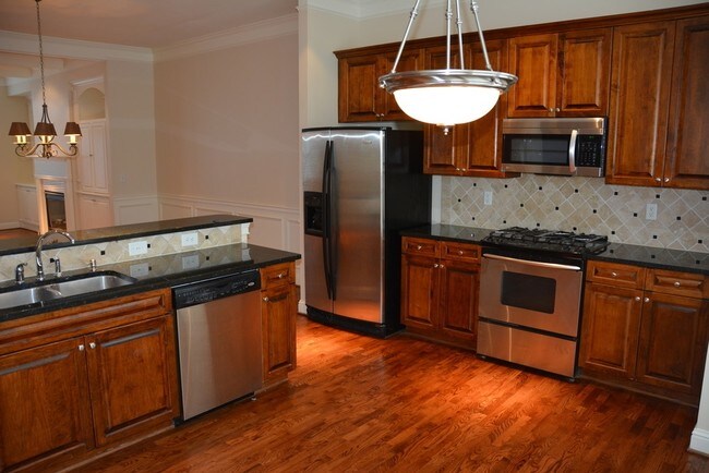Building Photo - 2662 Rivers Edge Dr NE