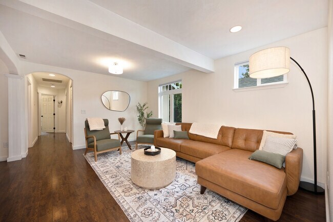 Foto del edificio - 417 S Dollar St