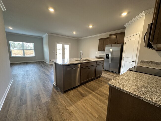 Foto del edificio - 231 Antler Ridge Dr