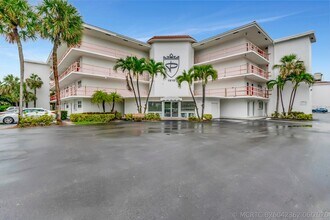 Building Photo - 1910 S Ocean Blvd