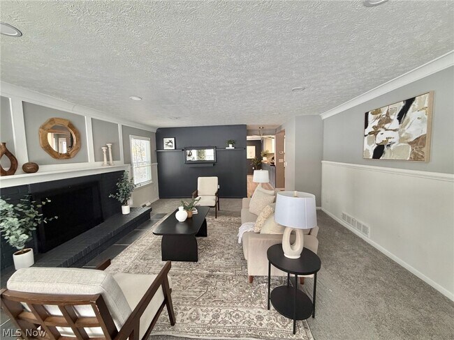 Foto del edificio - 5636 Hopkins Rd