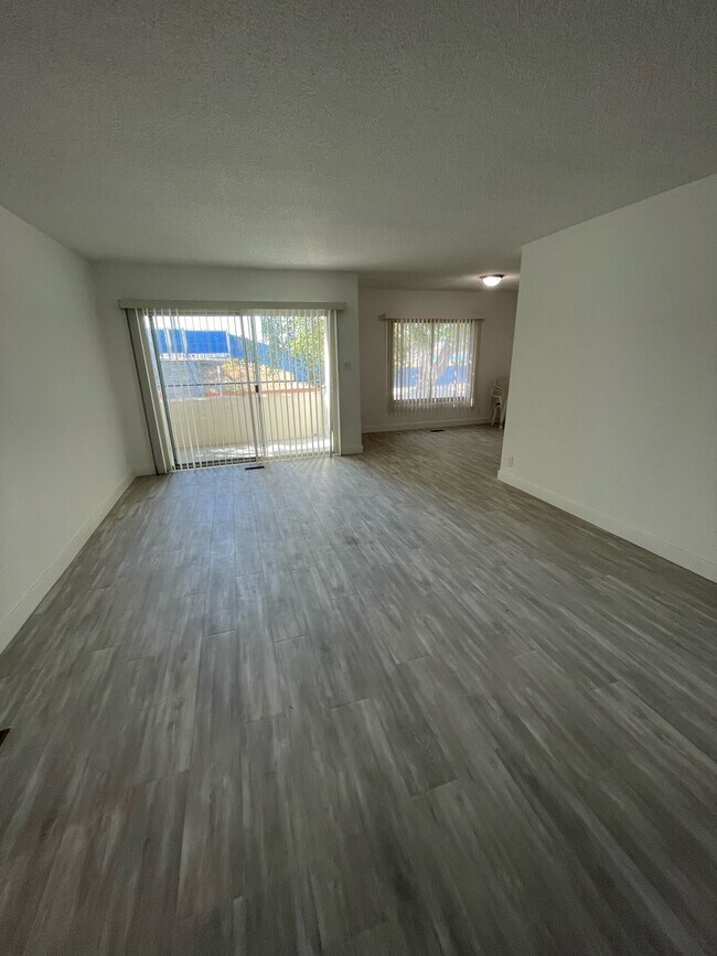 New Pergo flooring - 7749 Saint Bernard St
