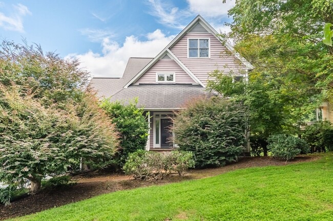 Spacious 3BR/2BA home in Chapel Hill! - Spacious 3BR/2BA home in Chapel Hill!
