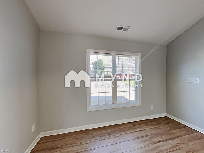 Building Photo - 3 br, 2 bath House - 1012 Tellis Dr