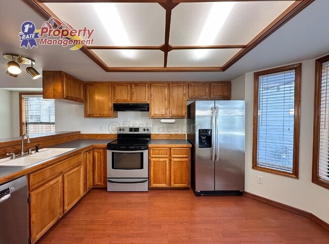 Building Photo - 6860 W Cascade Dr