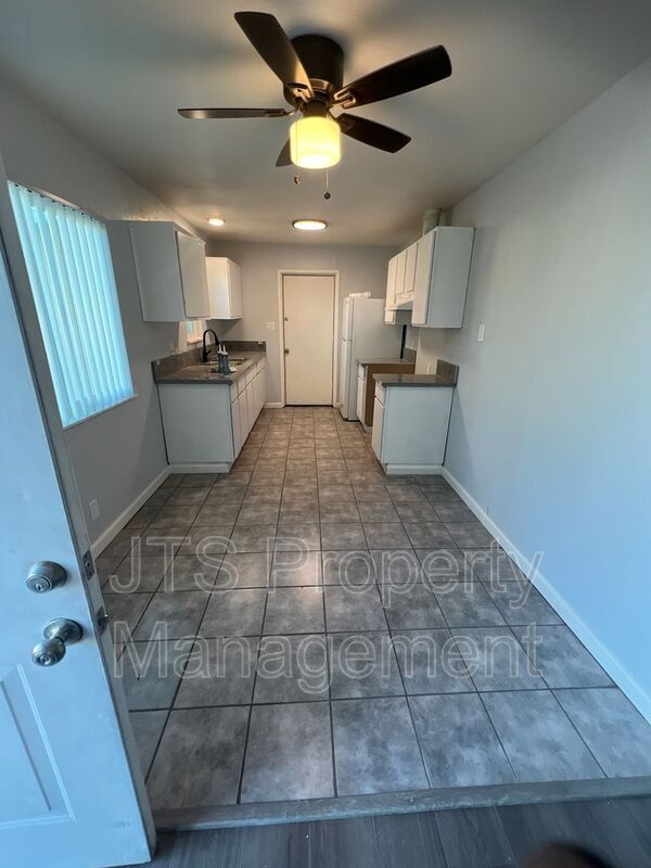 Building Photo - 7612 Denise St