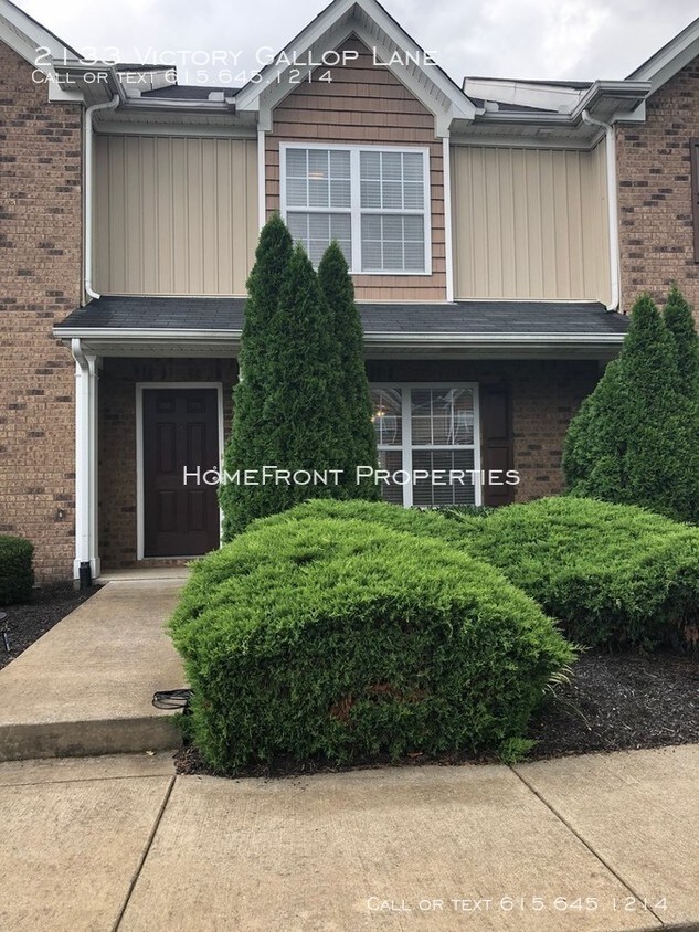 Foto principal - 2133 Victory Gallop Ln