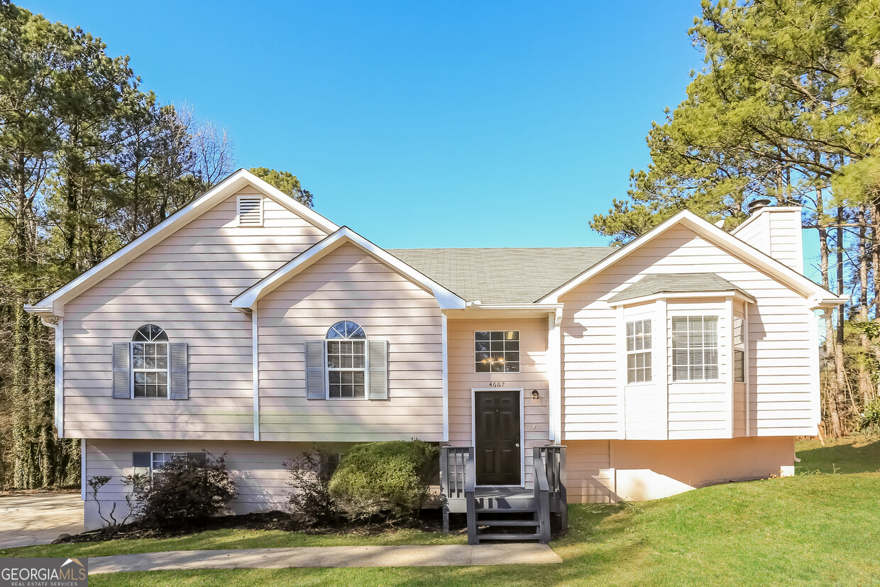 Primary Photo - 4667 Tradewinds Ct