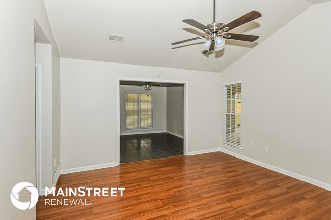 Building Photo - 3925 Shadow Oaks Pkwy