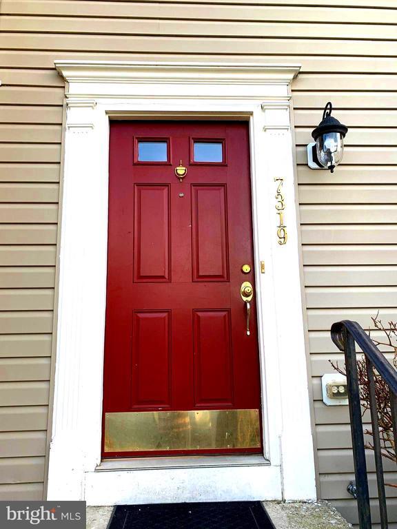 Foto del edificio - 7319 Granite Woods Ct