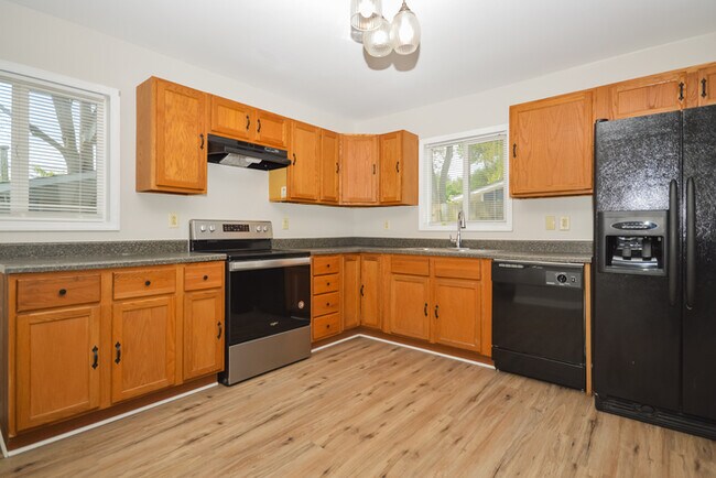 Foto del edificio - Cozy 4 Bedroom
