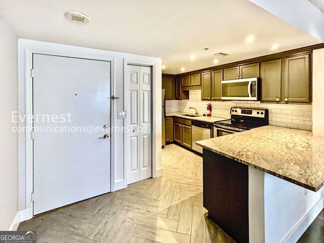 Building Photo - 199 14th St NE