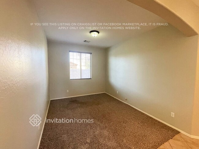 Foto del edificio - 17682 W Cavedale Dr